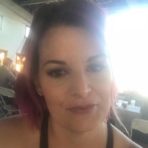 Meet your Posher, Brittnie